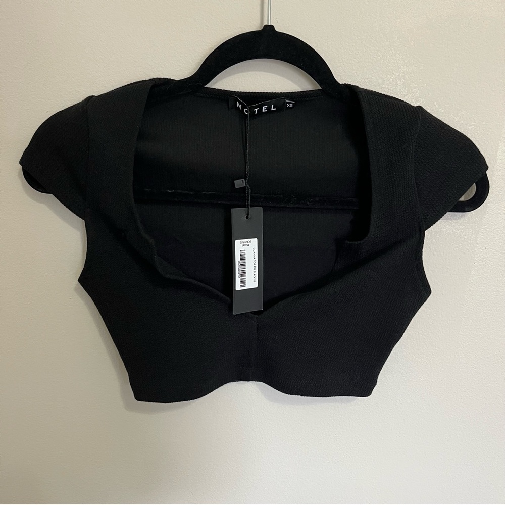 Motel Guanna Top Black